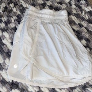Lululemon Tracker short